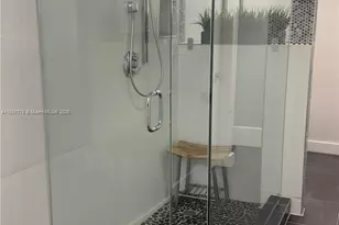 19390 Collins Ave, Sunny Isles Beach, FL 33160 - Photo 21