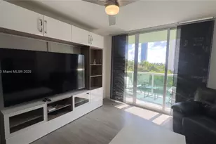 19390 Collins Ave, Sunny Isles Beach, FL 33160 - Photo 25