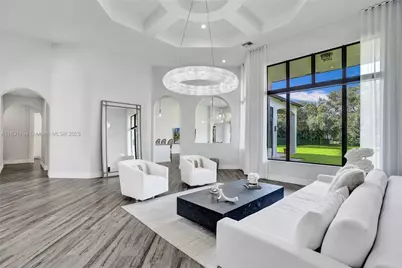 11056 Blackhawk Blvd, Davie, FL 33328 - Photo 15