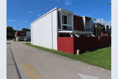 606 NW 107th Ave #11B, Miami, FL 33172 - Photo 35