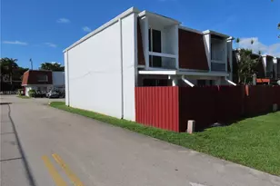 606 NW 107th Ave, Miami, FL 33172 - Photo 35