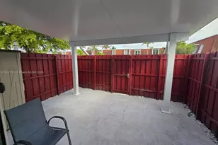 606 NW 107th Ave, Miami, FL 33172 - Photo 39