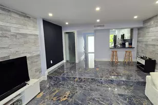 606 NW 107th Ave, Miami, FL 33172 - Photo 9