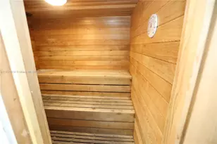 2171 NE 66th St, Fort Lauderdale, FL 33308 - Photo 33