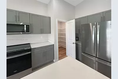 2060 Stillview Pass, Zephyrhills, FL 33541 - Photo 25
