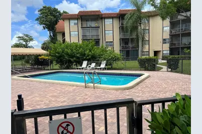 6101 N Falls Cir Dr #107, Lauderhill, FL 33319 - Photo 9