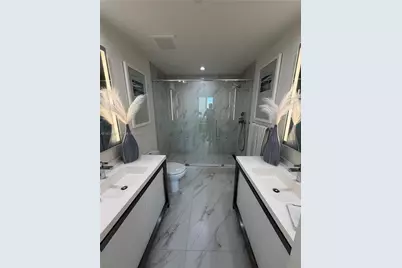 2000 Metropica Way #2108, Sunrise, FL 33323 - Photo 17