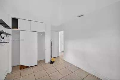 2779 NW 9th Pl, Fort Lauderdale, FL 33311 - Photo 19