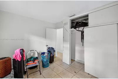 2779 NW 9th Pl, Fort Lauderdale, FL 33311 - Photo 25