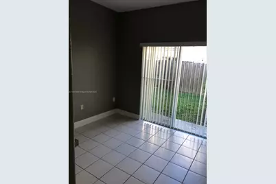 1663 SE 29th St #109, Homestead, FL 33035 - Photo 13