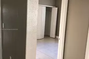 1663 SE 29th St, Homestead, FL 33035 - Photo 5