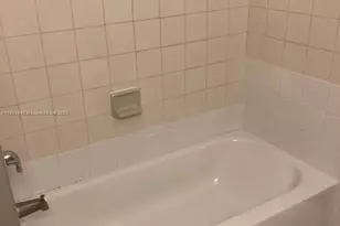 1663 SE 29th St, Homestead, FL 33035 - Photo 19