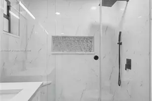 212 SW 11th Ave, Dania Beach, FL 33004 - Photo 15