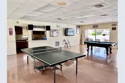 1817 S Ocean Dr #426, Hallandale Beach, FL 33009 - Photo 5