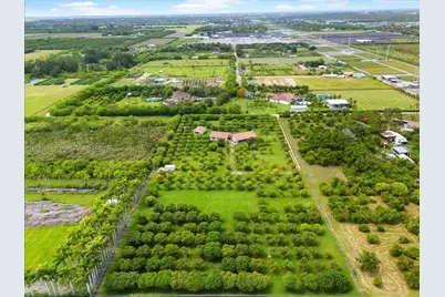 14025 SW 208th St, Miami, FL 33177 - Photo 57