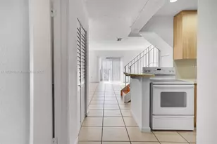 8650 SW 67th Ave, Pinecrest, FL 33156 - Photo 3