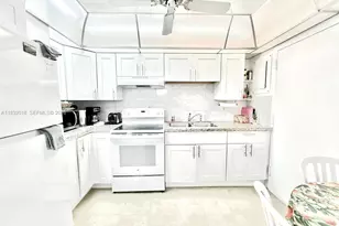 200 178th Dr, Sunny Isles Beach, FL 33160 - Photo 5