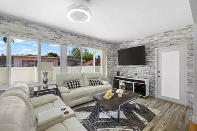 8631 SW 16th Ter, Miami, FL 33155 - Photo 13