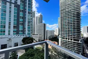 1050 Brickell Ave, Miami, FL 33131 - Photo 17
