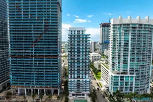 700 NE 25th St, Miami, FL 33137 - Photo 5