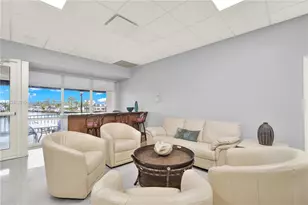 521 N Riverside Dr, Pompano Beach, FL 33062 - Photo 37