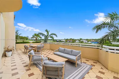 20191 E Country Club Dr #407, Aventura, FL 33180 - Photo 1