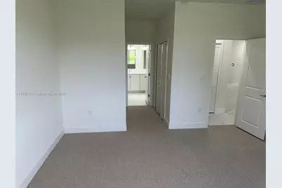 1828 NE 1st St, Homestead, FL 33033 - Photo 9