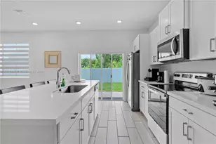 814 SE 19th St, Homestead, FL 33034 - Photo 11