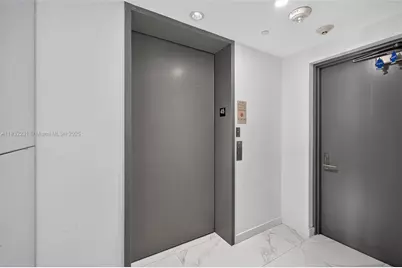 3131 NE 7th Ave #4503, Miami, FL 33137 - Photo 3