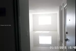 11750 NE 16th Ave, Miami, FL 33161 - Photo 11