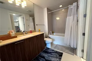 5252 NW 85th Ave, Doral, FL 33166 - Photo 9