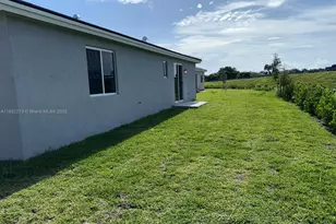 1884 NE 1st St, Homestead, FL 33033 - Photo 25