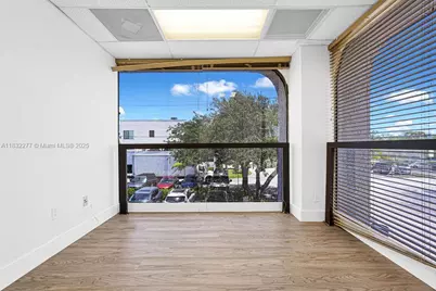 2691 E Oakland Park Blvd #203D, Fort Lauderdale, FL 33306 - Photo 11