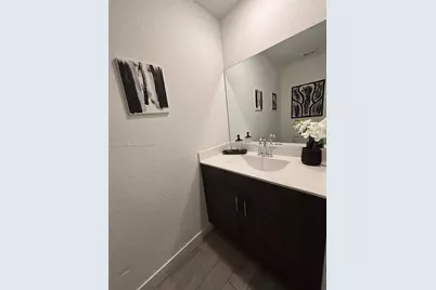 830 SE 19th St, Homestead, FL 33034 - Photo 13