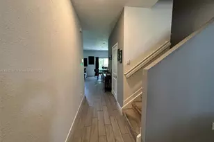 830 SE 19th St, Homestead, FL 33034 - Photo 5