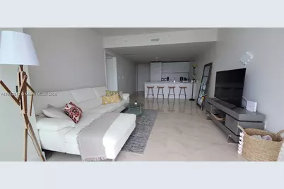 1300 S Miami Ave #4511, Miami, FL 33130 - Photo 3