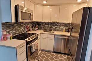 3522 NE 171 St, North Miami Beach, FL 33160 - Photo 29