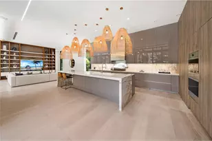 7610 SW 48th Ct, Miami, FL 33143 - Photo 3