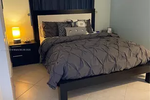 6039 Collins Ave, Miami Beach, FL 33140 - Photo 11