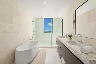 340 W 42 St, Miami Beach, FL 33140 - Photo 5