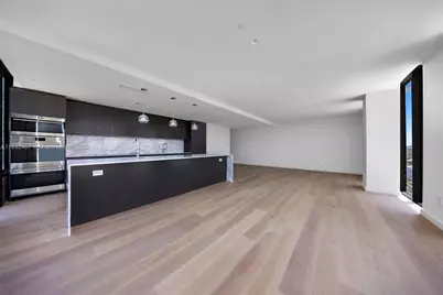 340 W 42 St #508, Miami Beach, FL 33140 - Photo 3