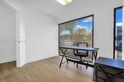 150 SE 12th St #101-4, Fort Lauderdale, FL 33316 - Photo 17