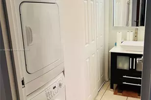 2333 Brickell Ave, Miami, FL 33129 - Photo 19