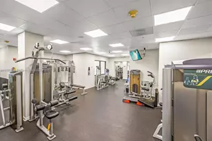 2333 Brickell Ave, Miami, FL 33129 - Photo 11