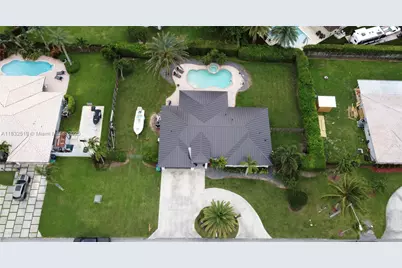 18740 SW 297th St, Homestead, FL 33030 - Photo 39