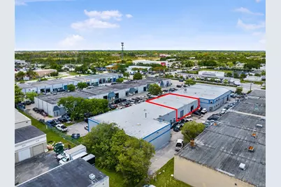 Mechanic Shop For Sale Near Tamiami Airport, Kendall, FL 33186 - Photo 37
