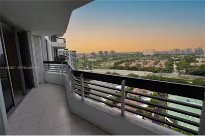 3530 Mystic Pointe Dr #2207, Aventura, FL 33180 - Photo 5