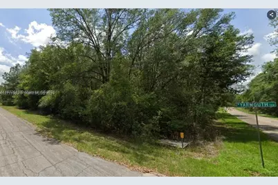 684 E Noah Ln, Citrus Springs, FL 34434 - Photo 5