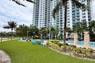 2641 N Flamingo Rd, Sunrise, FL 33323 - Photo 45