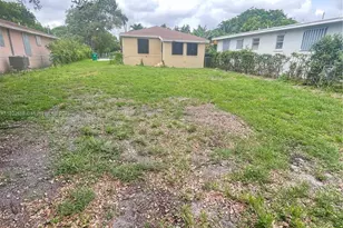 1927 NW 64th St, Miami, FL 33147 - Photo 11